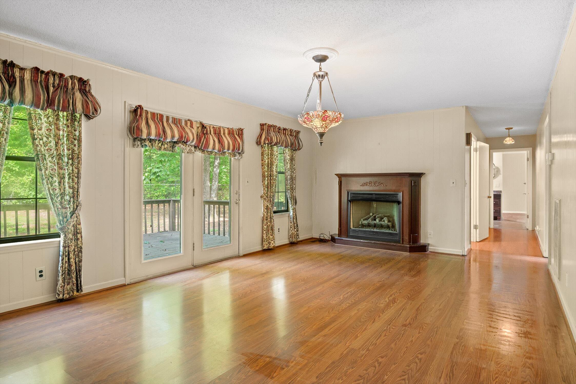 2400 Cedar Creek Drive, Chattanooga, Tennessee image 9