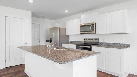 Tiny photo for 307 Draft Street, Rossville, GA 30741 (MLS # 1528587)