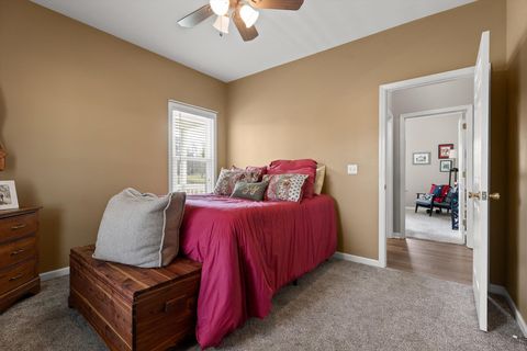 Tiny photo for 621 S 5th Avenue, Chatsworth, GA 30705 (MLS # 1529837)