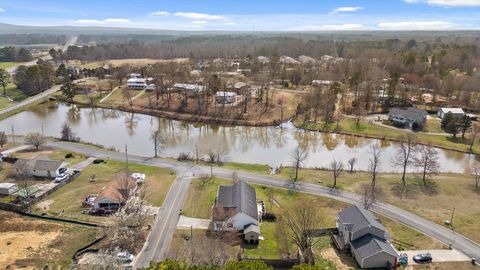 Tiny photo for 621 S 5th Avenue, Chatsworth, GA 30705 (MLS # 1529837)