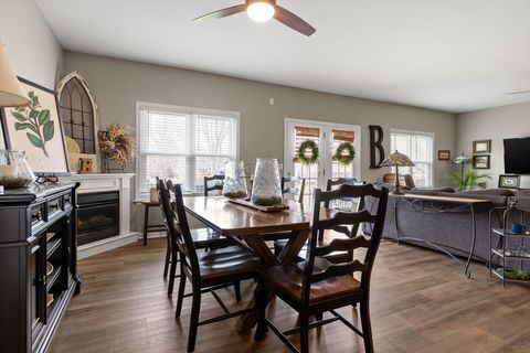 Tiny photo for 621 S 5th Avenue, Chatsworth, GA 30705 (MLS # 1529837)