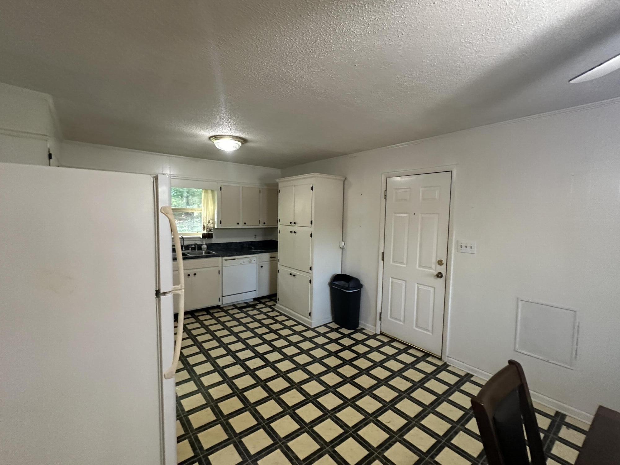 175 Crest Road, Summerville, Georgia image 12