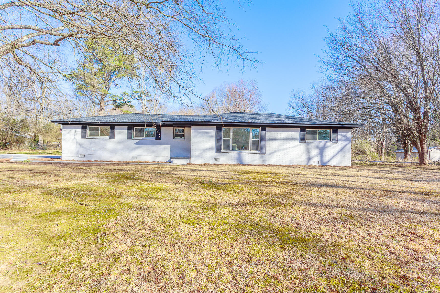 133 Robinhood Drive, Dalton, Georgia image 4