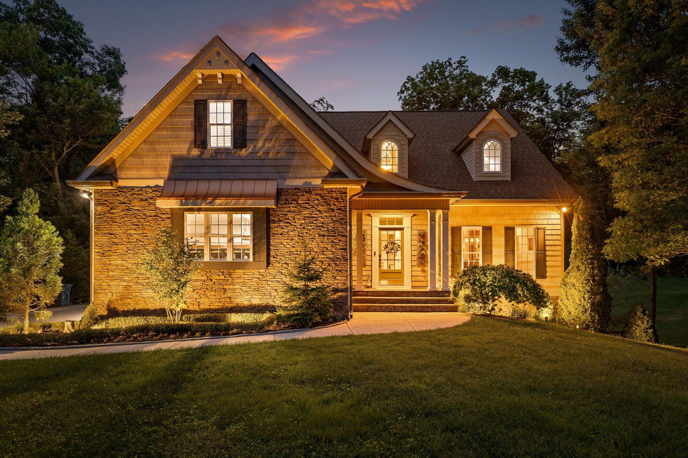 2731 Indian Pipe Lane, Signal Mountain, Tennessee image 1