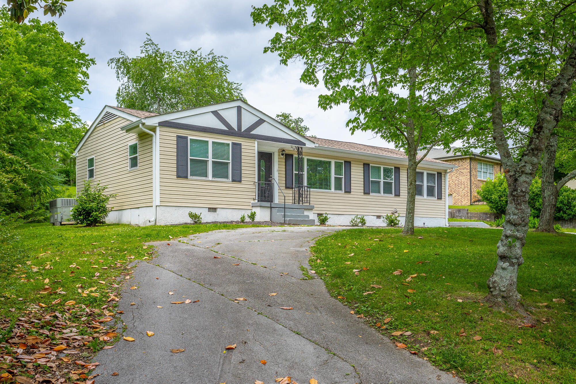 1641 John Ross Road, Chattanooga, Tennessee image 3