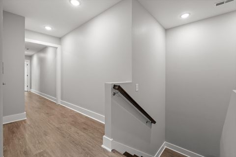 Tiny photo for 2351 E 19th Street, Chattanooga, TN 37404 (MLS # 1530345)