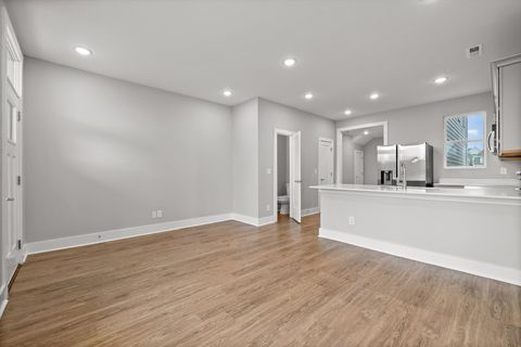 Tiny photo for 2351 E 19th Street, Chattanooga, TN 37404 (MLS # 1530345)