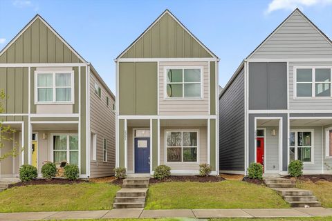 Photo of 2351 E 19th Street, Chattanooga, TN 37404 (MLS # 1530345)