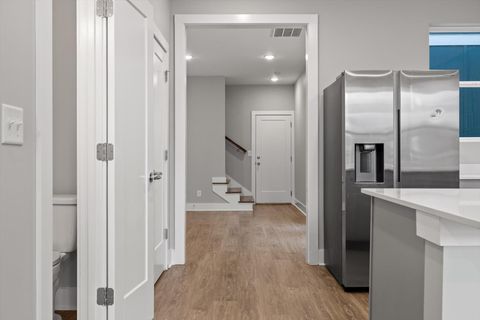 Tiny photo for 2351 E 19th Street, Chattanooga, TN 37404 (MLS # 1530345)