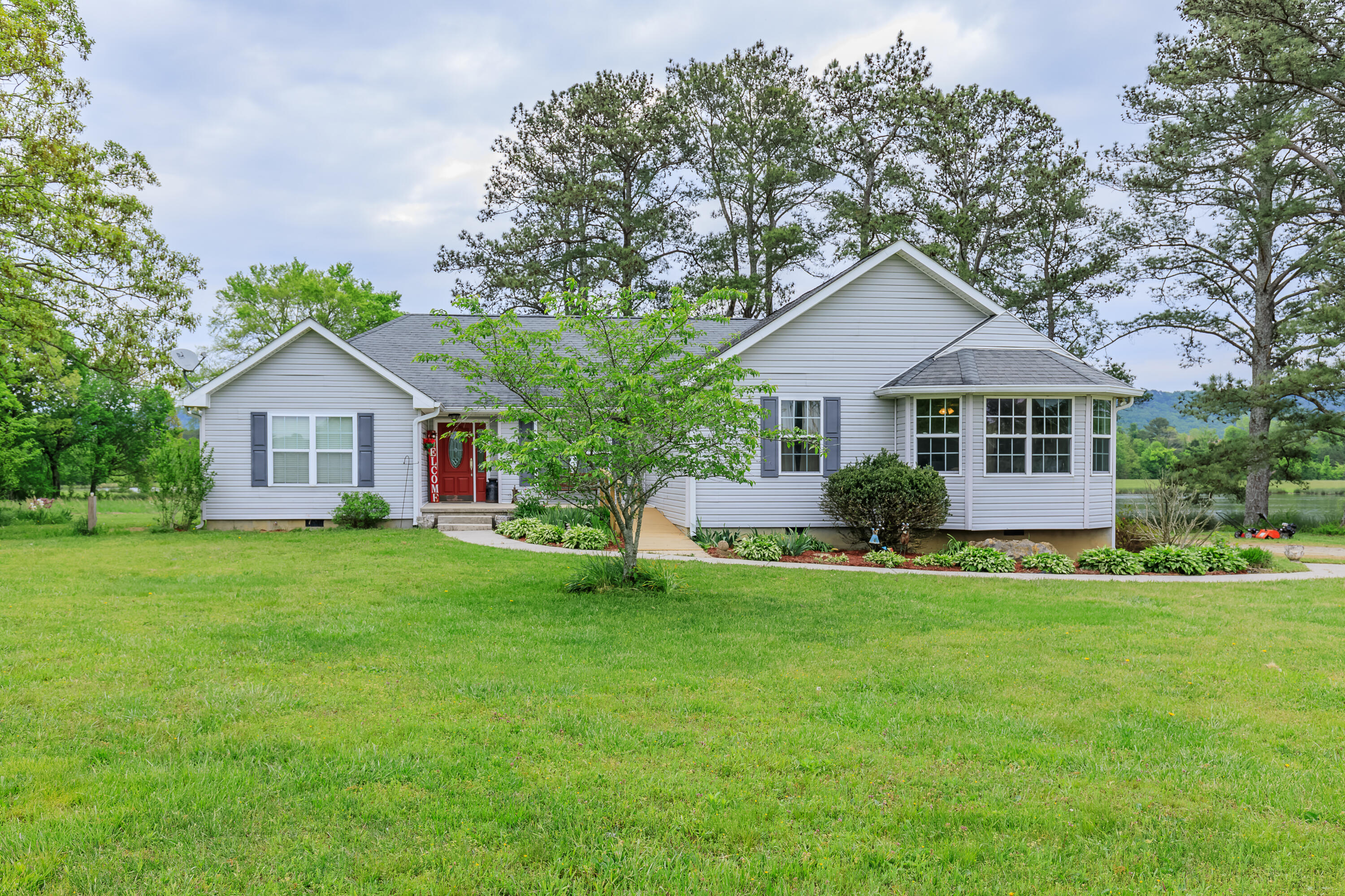 3255 Colbert Hollow Road, Rock Spring, Georgia image 1