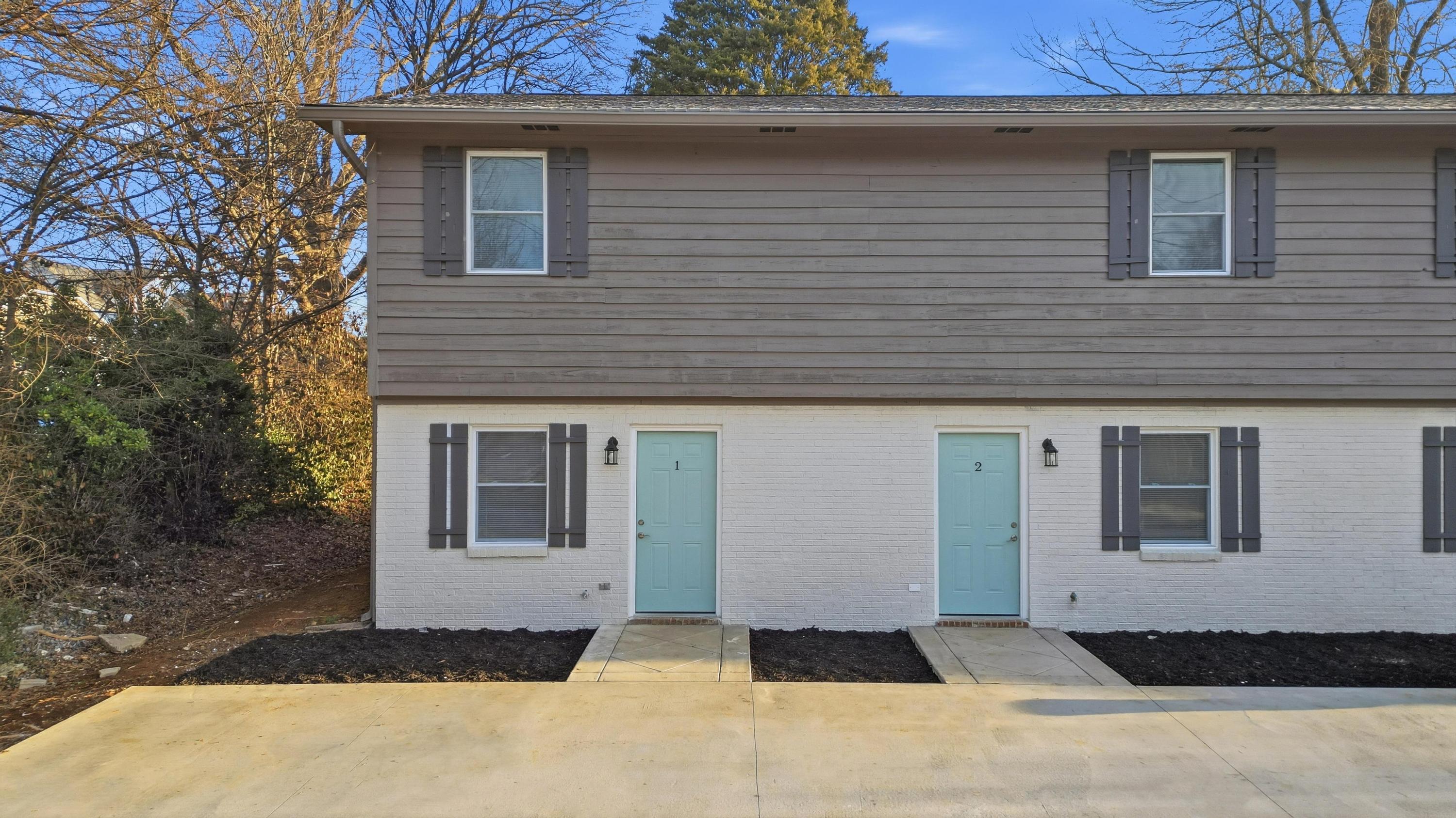 145 20th Street NE 1-4