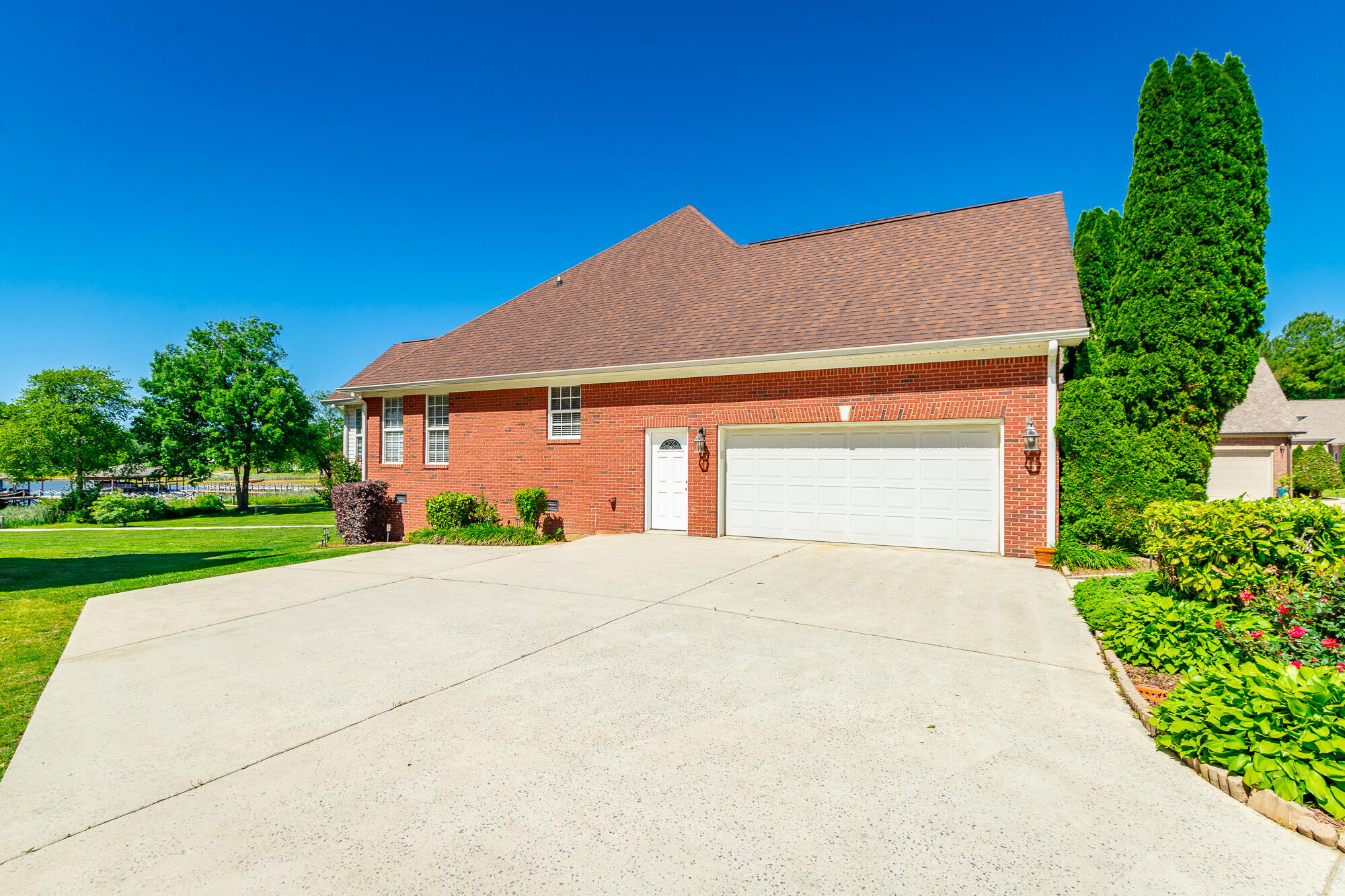 8543 Cavanaugh Lane