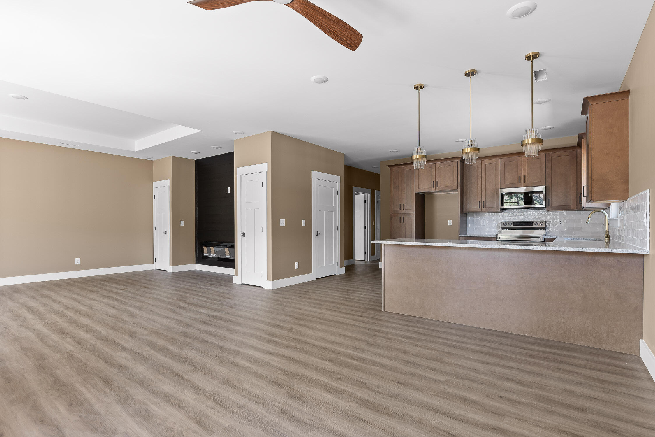 Chattanooga, Tennessee 37406, United States, 3 Bedrooms Bedrooms, ,2 BathroomsBathrooms,Residential,Active,9054