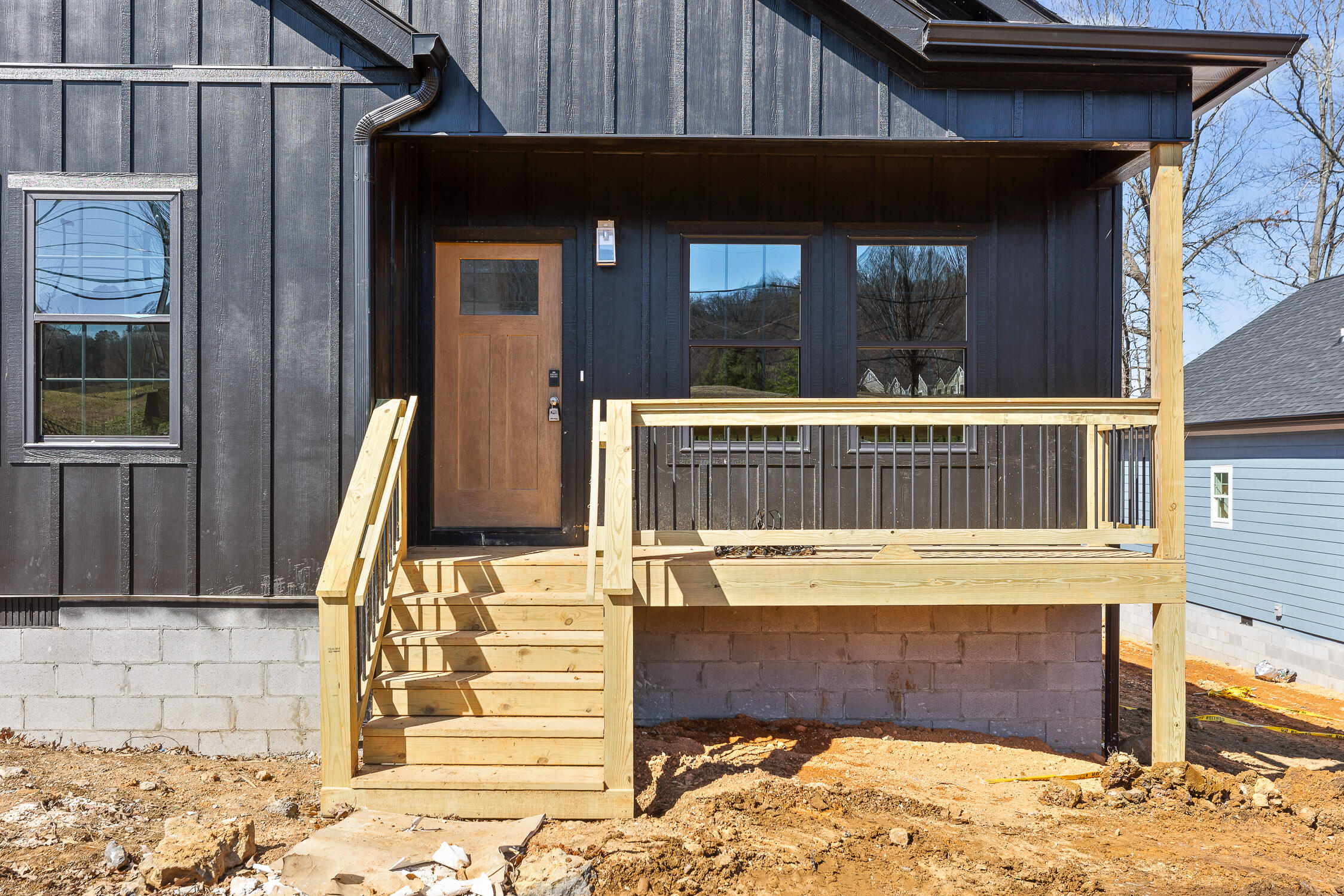 Chattanooga, Tennessee 37406, United States, 3 Bedrooms Bedrooms, ,2 BathroomsBathrooms,Residential,Active,9054