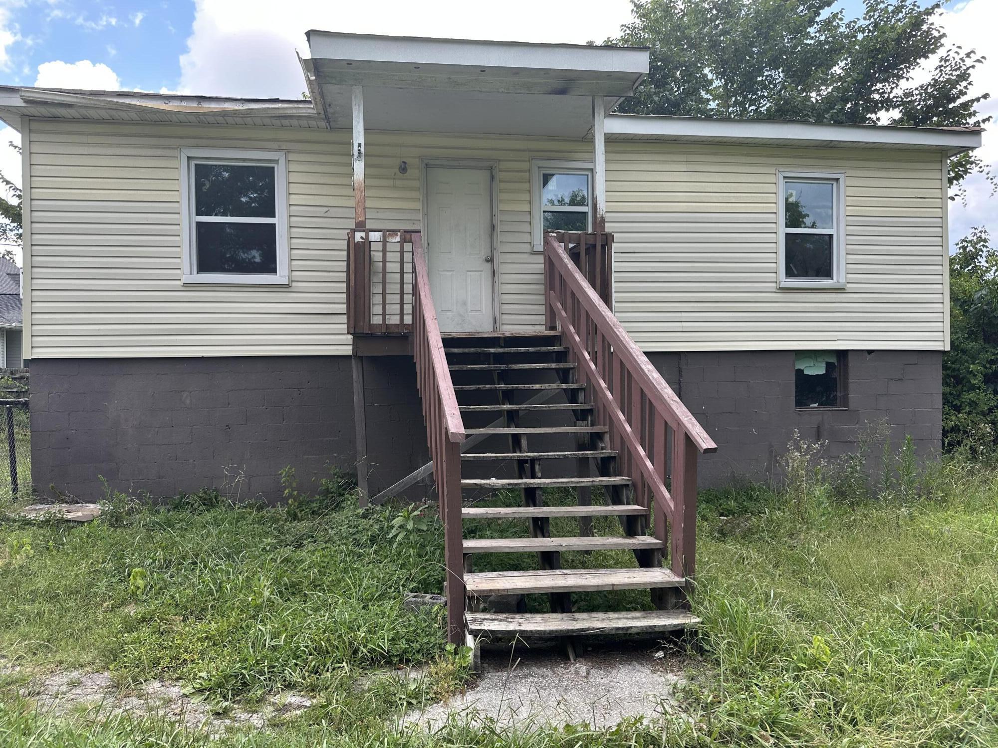 Photo 1 of 12 — 748 Graysville Road, Chattanooga, TN 37421