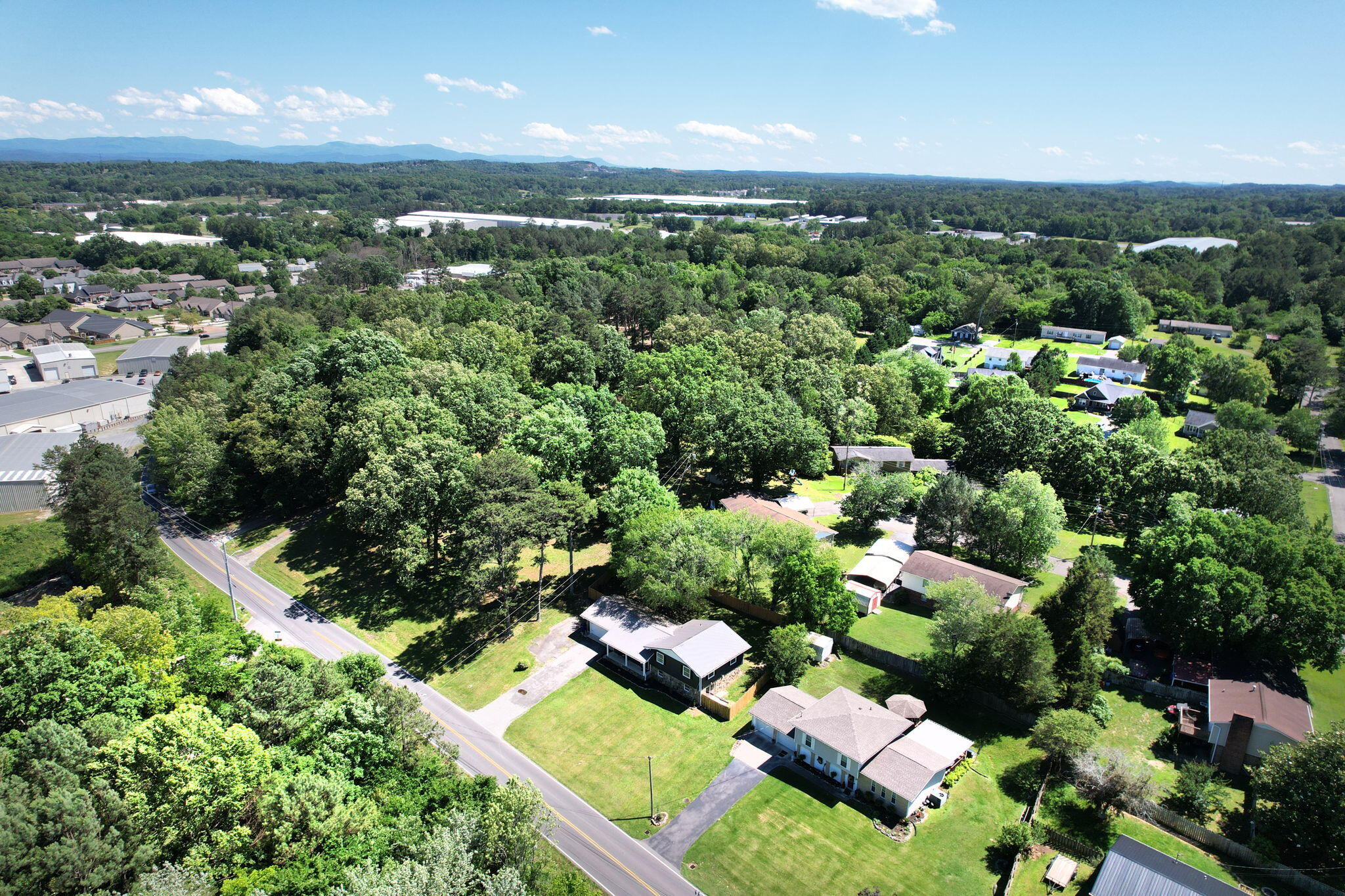 1430 Blythe Ferry Road, Cleveland, Tennessee image 9