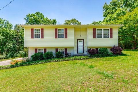 Photo of 2361 Rolling Brook Drive NE, Cleveland, TN 37323 (MLS # 1535410)