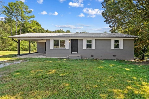 Photo of 239 Mountain View Circle, Chatsworth, GA 30705 (MLS # 1544593)