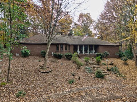 Photo of 702 Lake Hills Drive, Trenton, GA 30752 (MLS # 1530038)