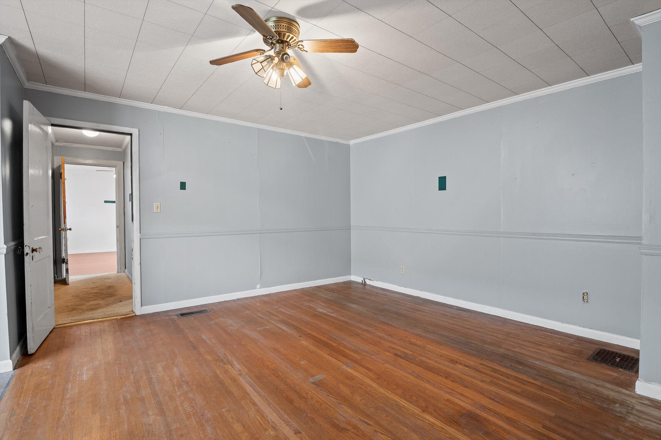 Chattanooga, Tennessee 37405, United States, 4 Bedrooms Bedrooms, ,2 BathroomsBathrooms,Residential,Active,123241