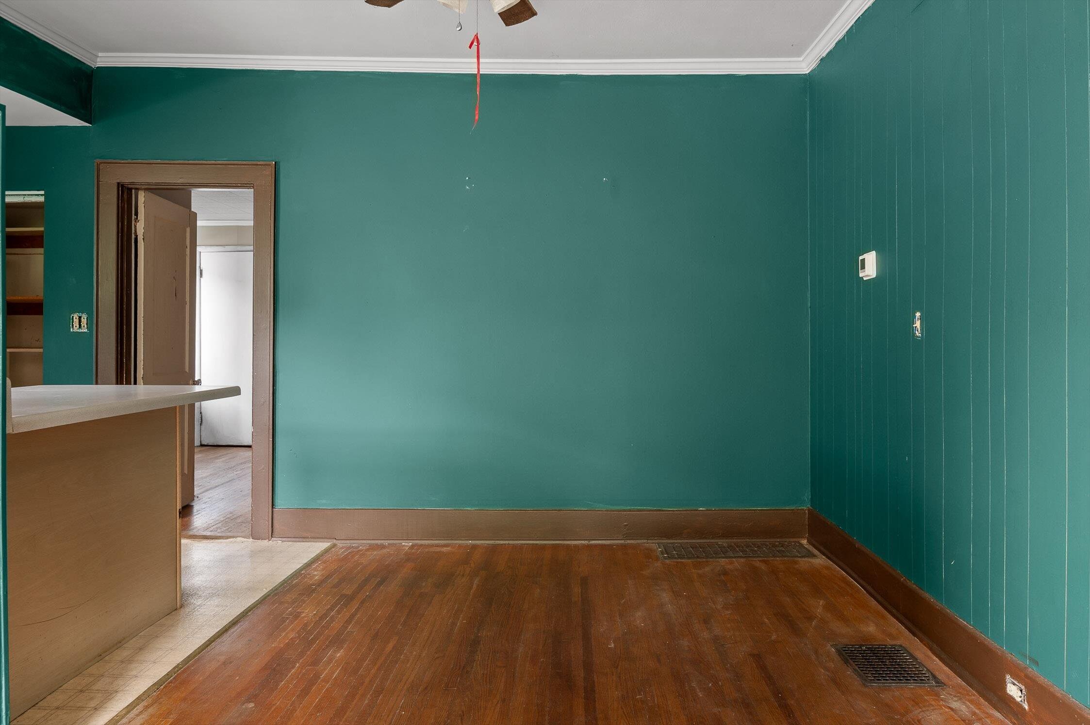 Chattanooga, Tennessee 37405, United States, 4 Bedrooms Bedrooms, ,2 BathroomsBathrooms,Residential,Active,123241