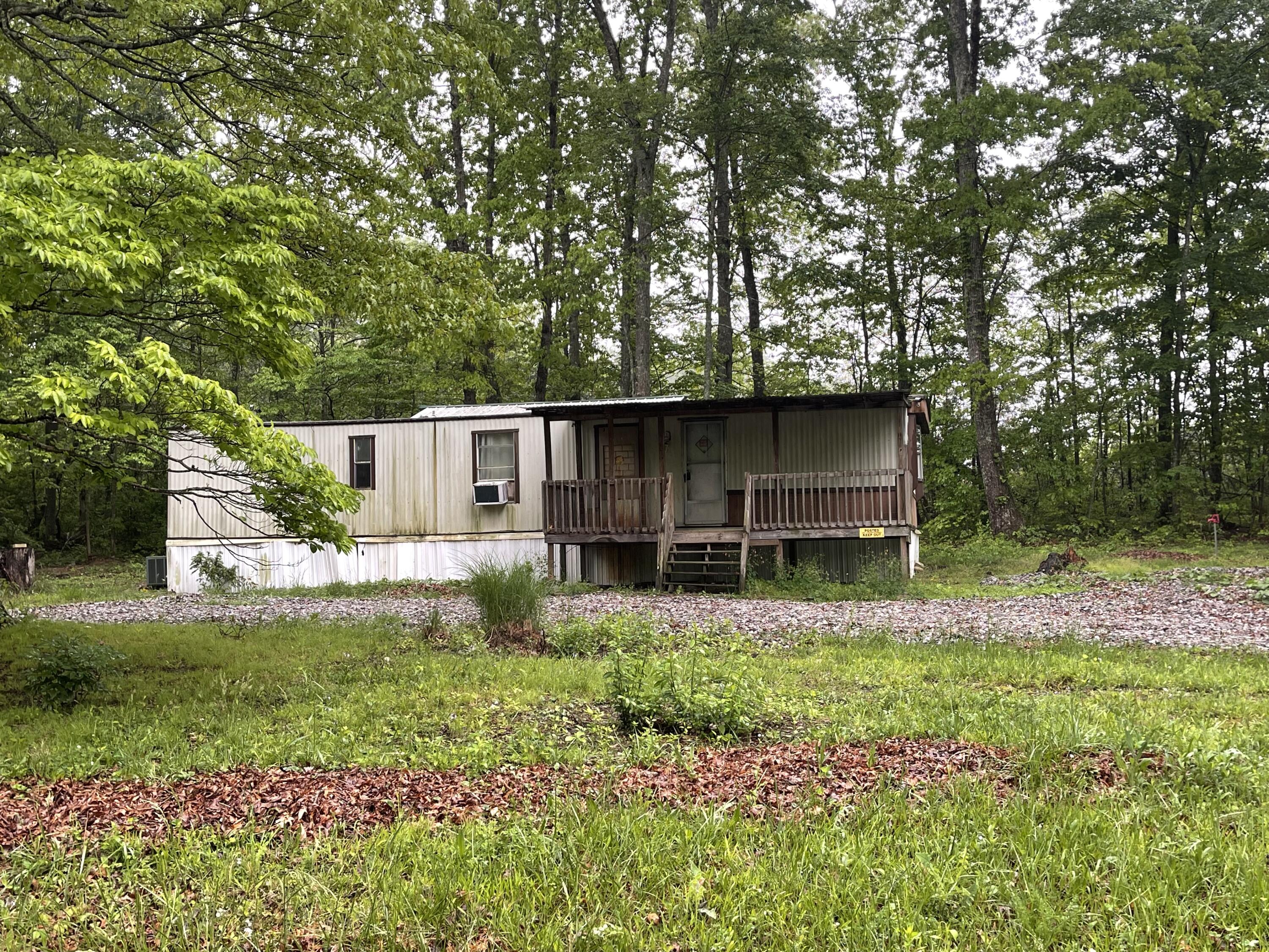 40 Kendra Lane, Pikeville, Tennessee image 2