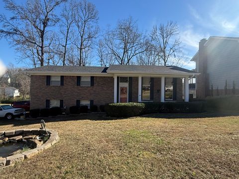 Photo of 1634 Lakemont Drive, Hixson, TN 37343 (MLS # 1529224)