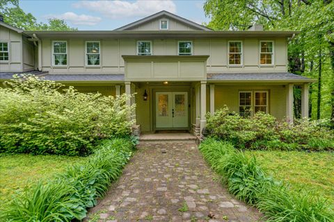 Photo of 6301 Forest Park Drive, Signal Mountain, TN 37377 (MLS # 1533828)