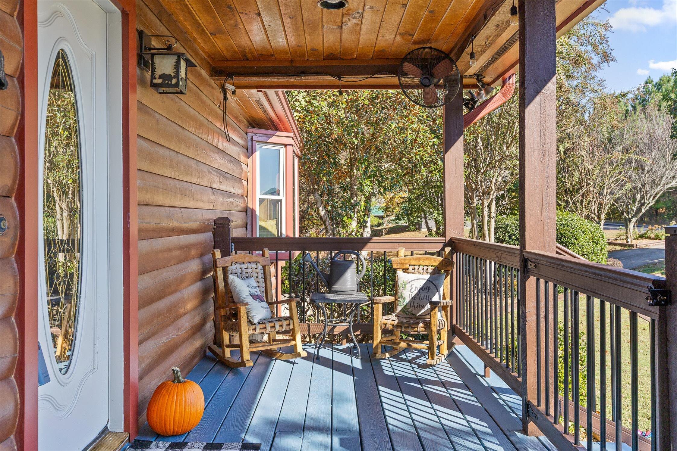 Ocoee, Tennessee 37361, United States, 3 Bedrooms Bedrooms, ,4 BathroomsBathrooms,Residential,Active,237932