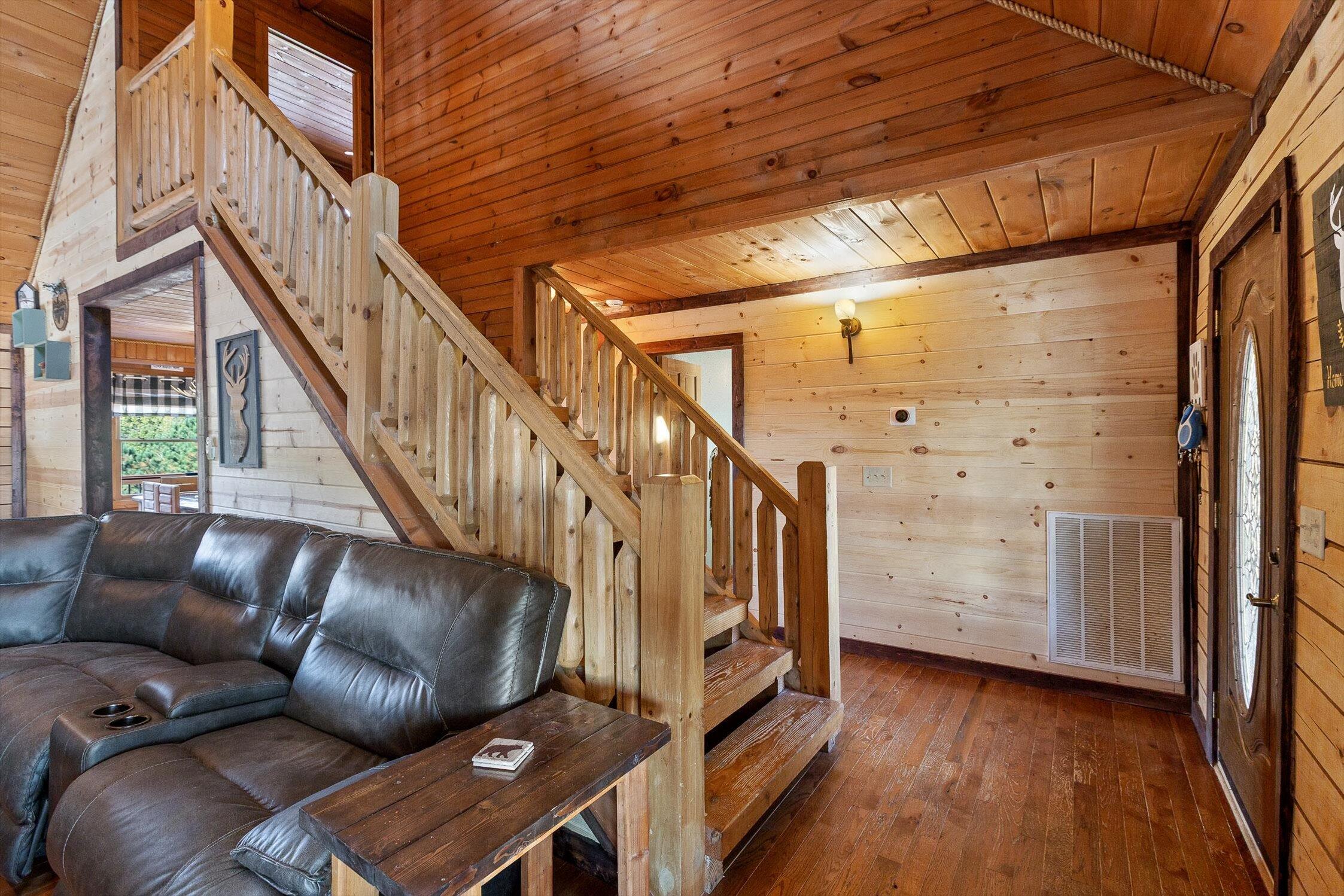 Ocoee, Tennessee 37361, United States, 3 Bedrooms Bedrooms, ,4 BathroomsBathrooms,Residential,Active,237932