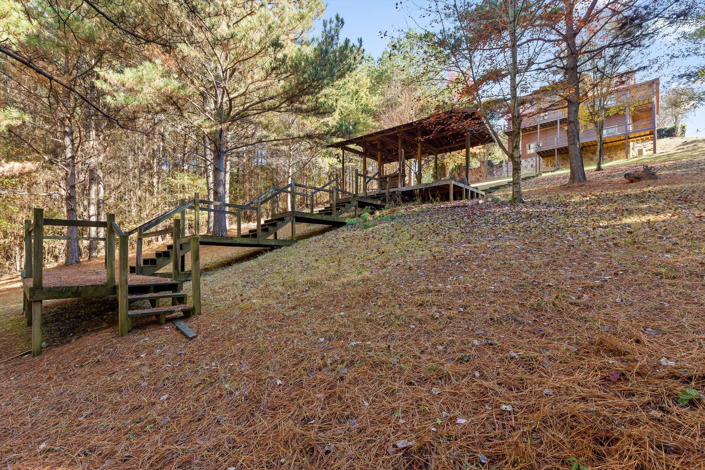 Ocoee, Tennessee 37361, United States, 3 Bedrooms Bedrooms, ,4 BathroomsBathrooms,Residential,Active,237932