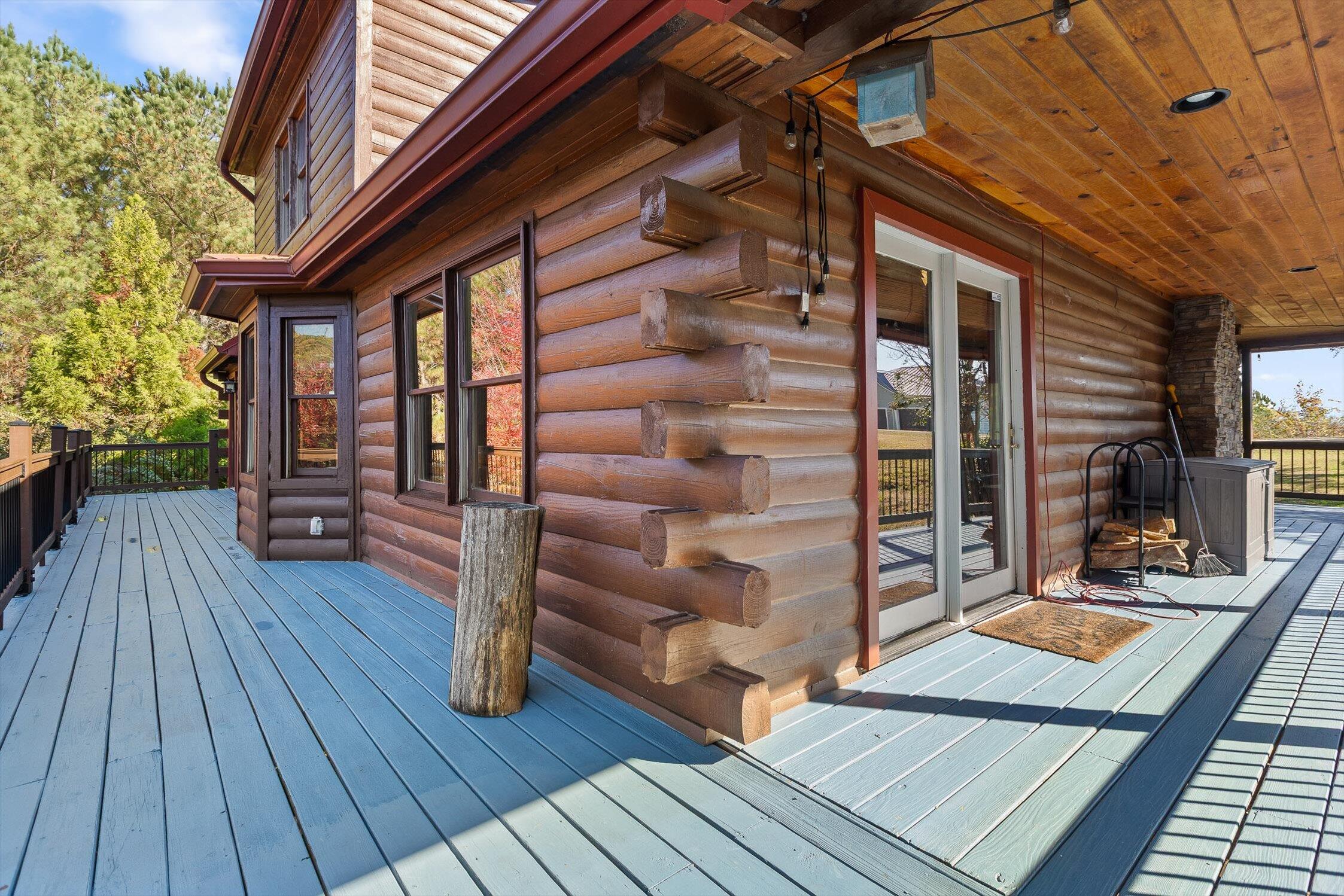 Ocoee, Tennessee 37361, United States, 3 Bedrooms Bedrooms, ,4 BathroomsBathrooms,Residential,Active,237932