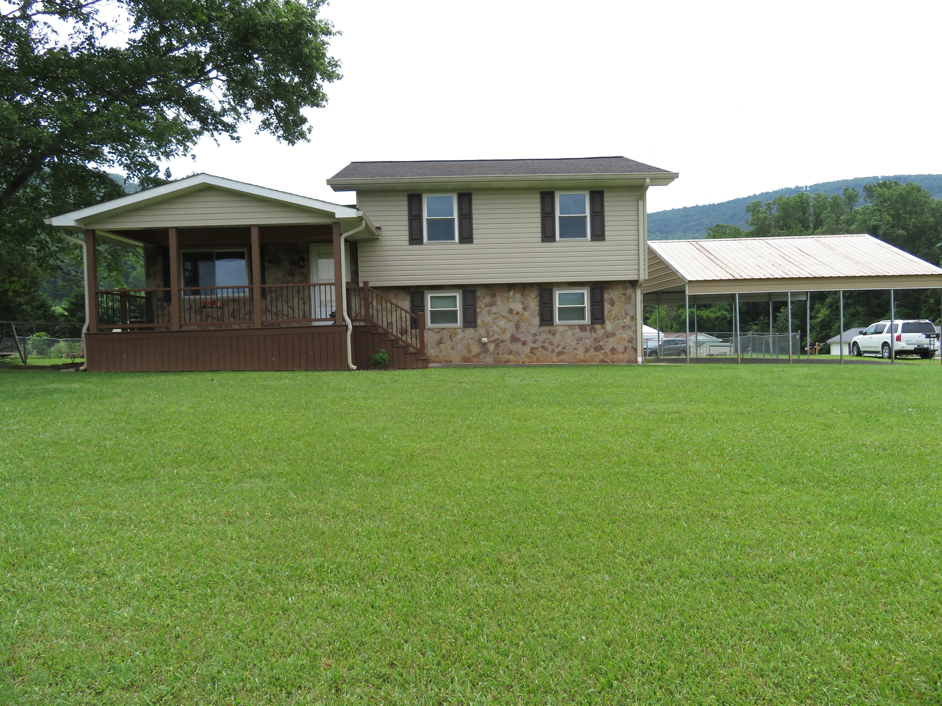 111 Rogers Drive, Whitwell, Tennessee image 1