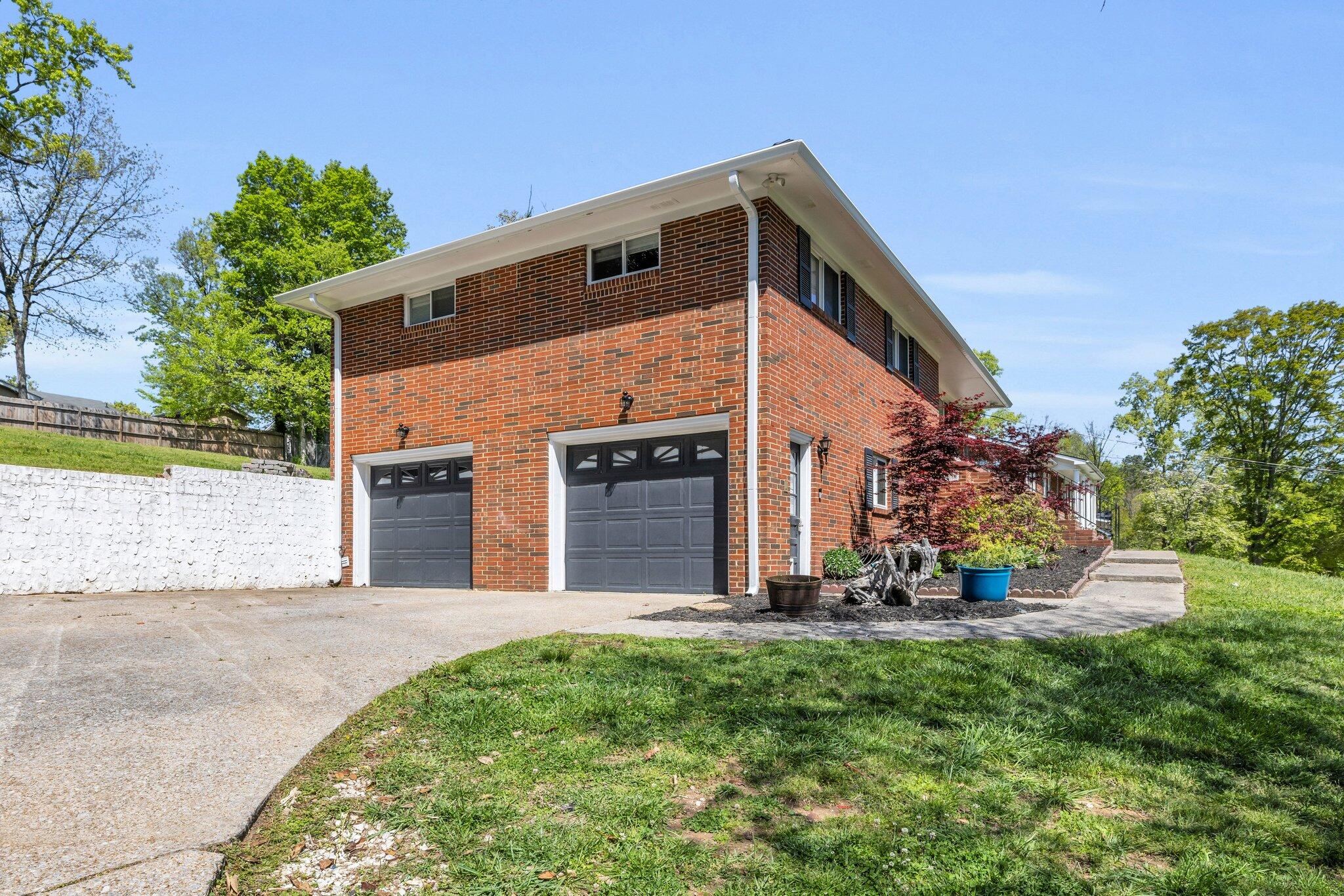 117 Douglas Drive, Chattanooga, Tennessee image 3