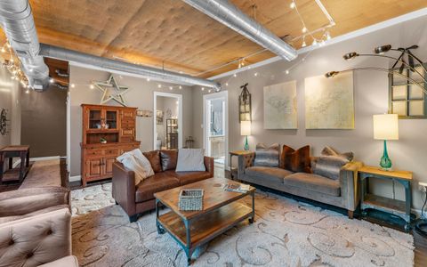 Tiny photo for 3915 St Elmo Avenue, Chattanooga, TN 37409 (MLS # 1526221)