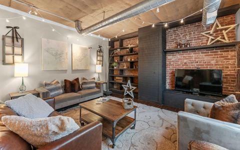 Tiny photo for 3915 St Elmo Avenue, Chattanooga, TN 37409 (MLS # 1526221)