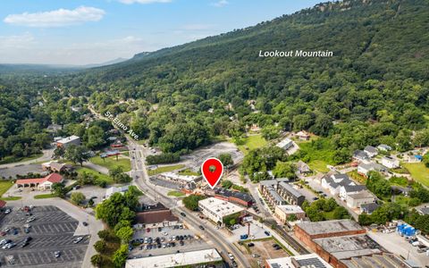 Tiny photo for 3915 St Elmo Avenue, Chattanooga, TN 37409 (MLS # 1526221)