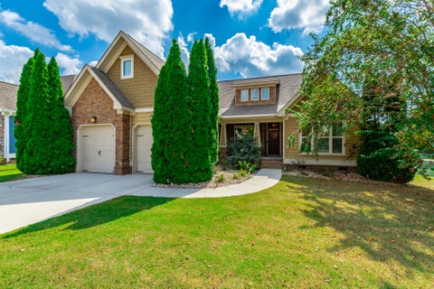 Homes For Sale - 8562 Seven Lakes Drive<br/> Ooltewah, TN 37363