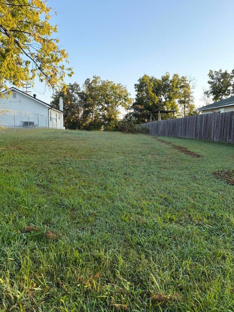 Photo of 4603 English Avenue, Chattanooga, TN 37407 (MLS # 1543228) Photo of 4603 English Avenue, Chattanooga, TN 37407 (MLS # 1543228)
