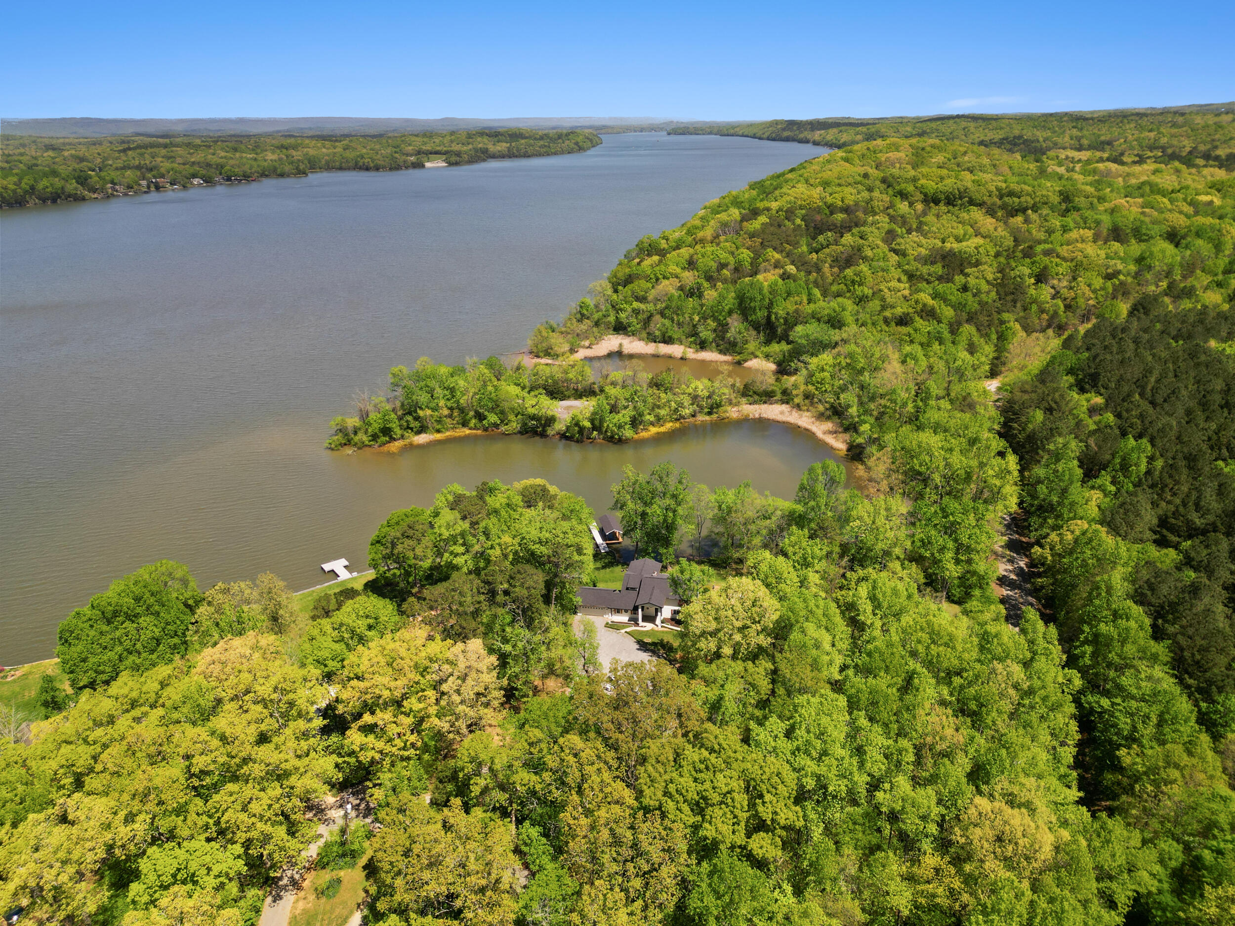 5723 Island View Drive, Harrison, Tennessee image 2