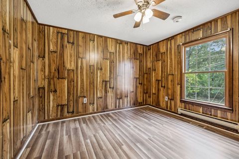 Tiny photo for 588 Sweeton Hill Road, Coalmont, TN 37313 (MLS # 1525237)