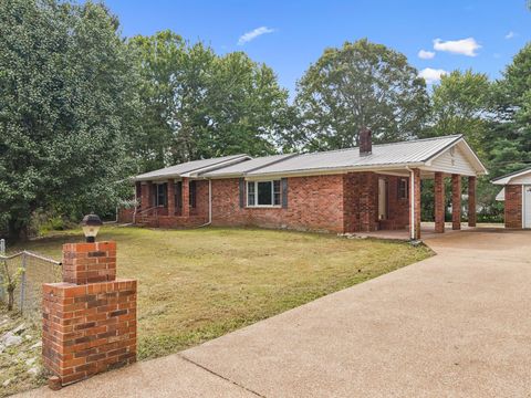 Photo of 588 Sweeton Hill Road, Coalmont, TN 37313 (MLS # 1525237)
