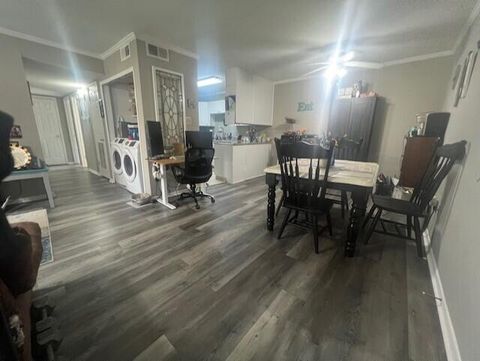 Tiny photo for 900 Mountain Creek Road, Chattanooga, TN 37405 (MLS # 1512467)