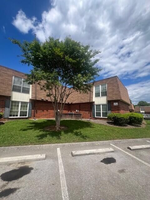 Photo of 900 Mountain Creek Road, Chattanooga, TN 37405 (MLS # 1512467) Photo of 900 Mountain Creek Road, Chattanooga, TN 37405 (MLS # 1512467)