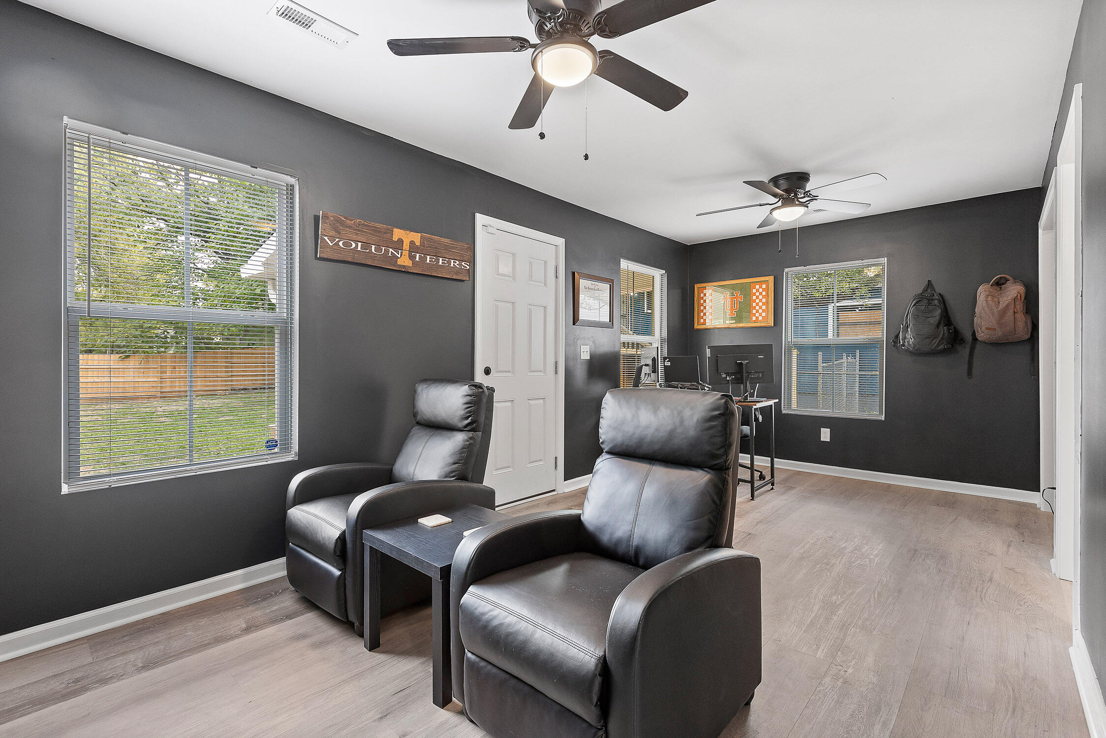 Chattanooga, Tennessee 37407, United States, 3 Bedrooms Bedrooms, ,2 BathroomsBathrooms,Residential,Active,38418