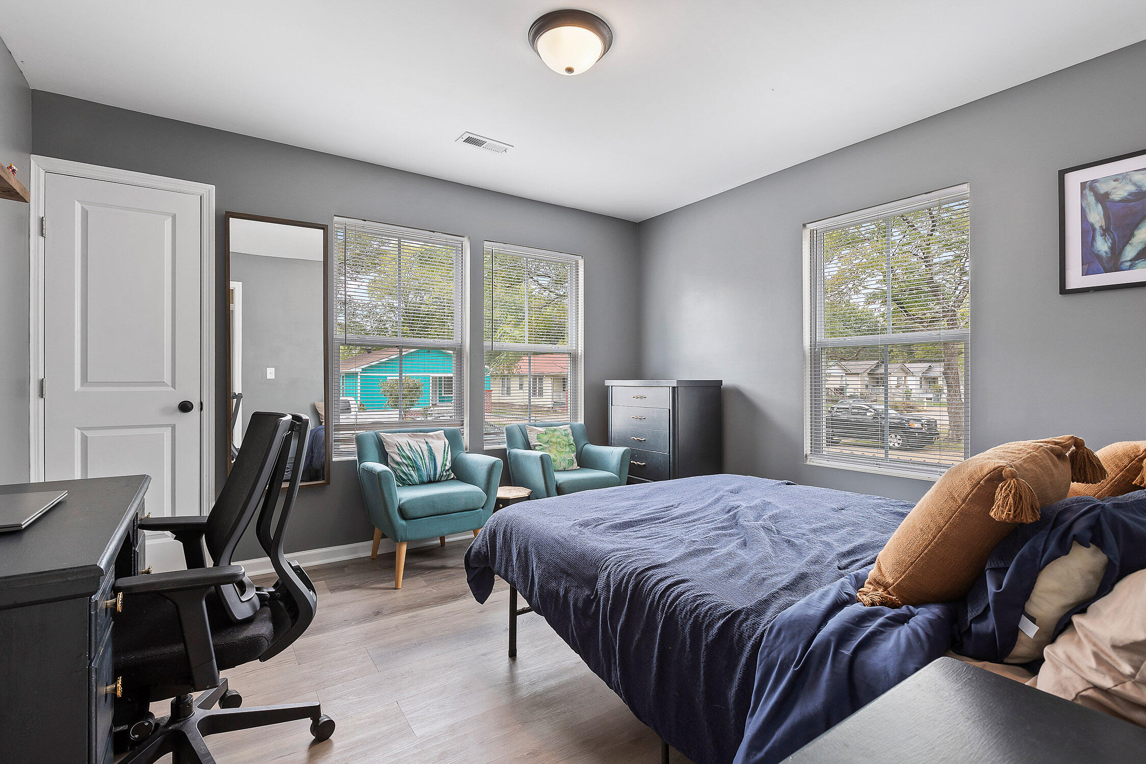 Chattanooga, Tennessee 37407, United States, 3 Bedrooms Bedrooms, ,2 BathroomsBathrooms,Residential,Active,38418