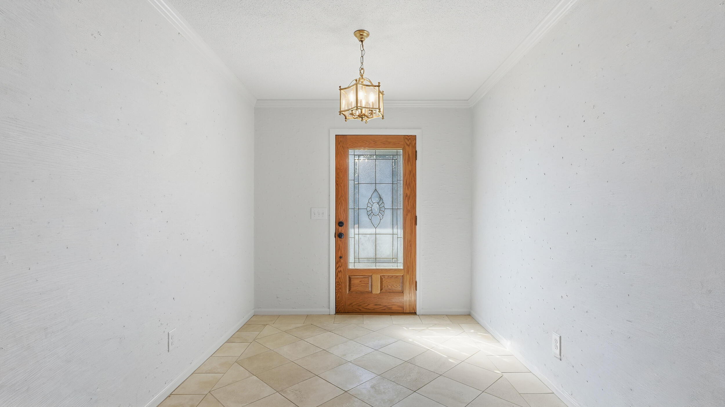 755 Golf View Drive NW