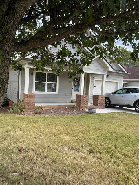 Photo of 104 Battle Farm Court, Rock Spring, GA 30739 (MLS # 1543914)