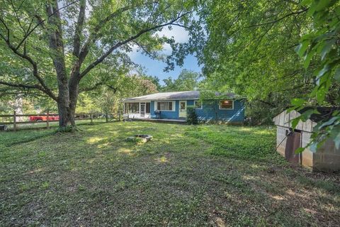 Photo of 255 Norton Bridge Road, Chatsworth, GA 30705 (MLS # 1523293)