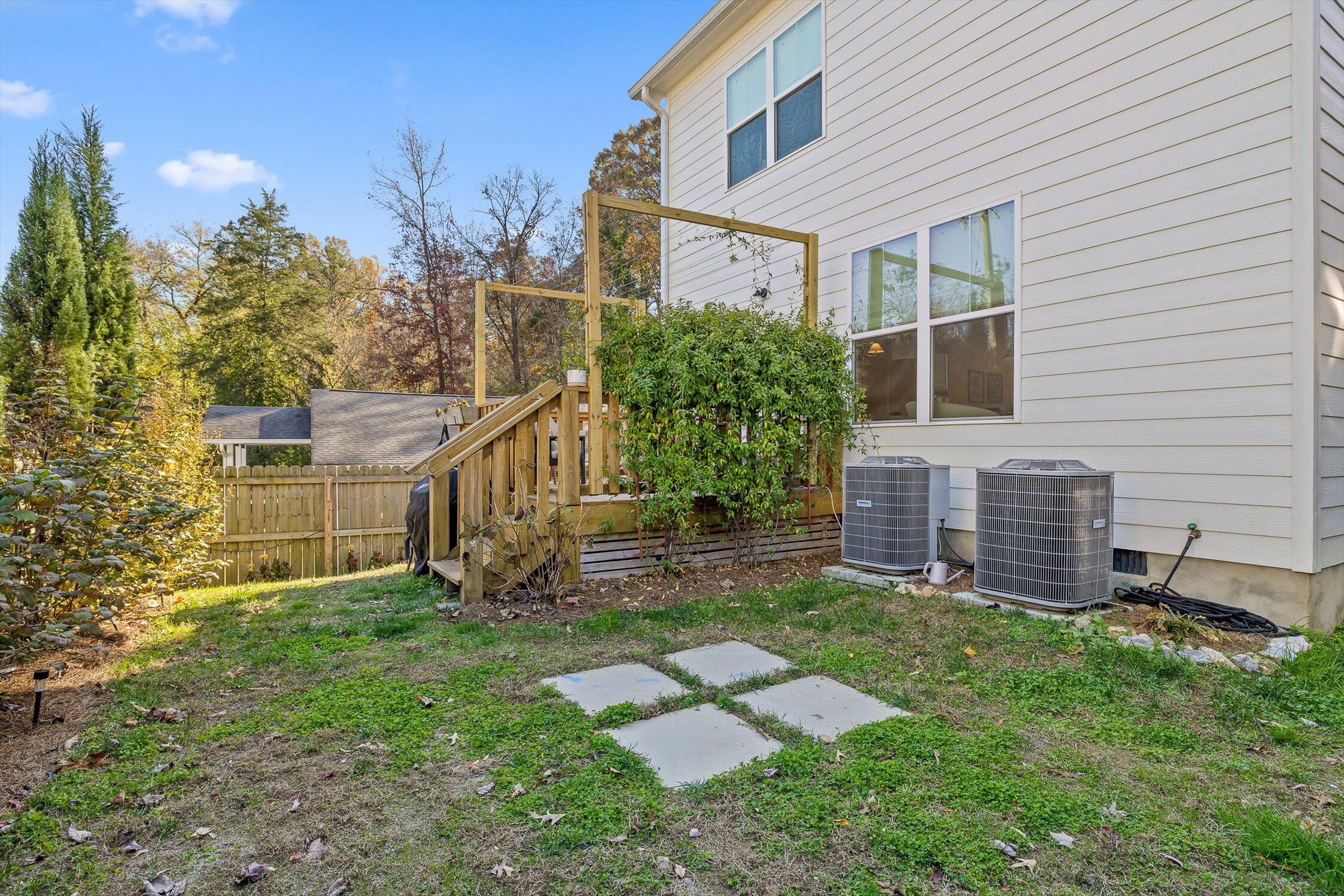 Chattanooga, Tennessee 37405, United States, 3 Bedrooms Bedrooms, ,3 BathroomsBathrooms,Residential,Active,243173